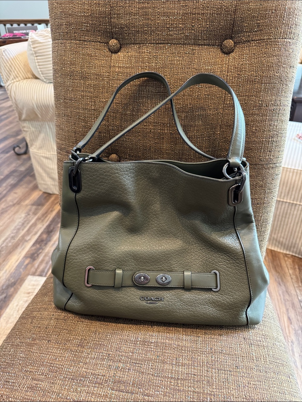 Coach Blake olive green pebbled leather shoulder bag 35359